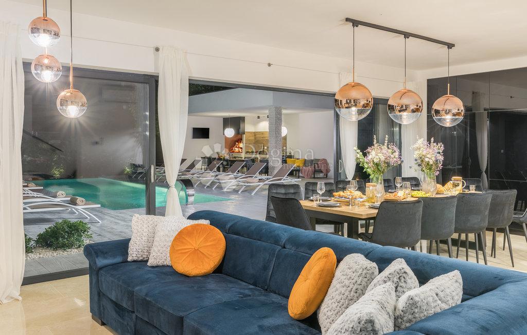 Casa Svetvinčenat, 308m2