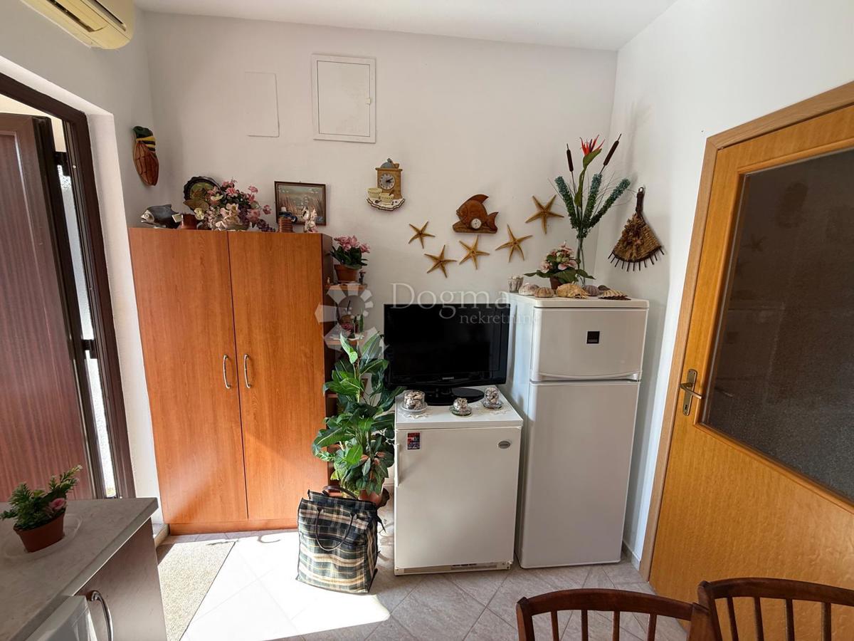 Appartamento Cesarica, Karlobag, 36m2