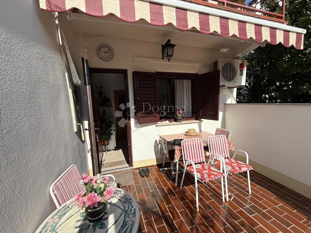 Appartamento Cesarica, Karlobag, 36m2
