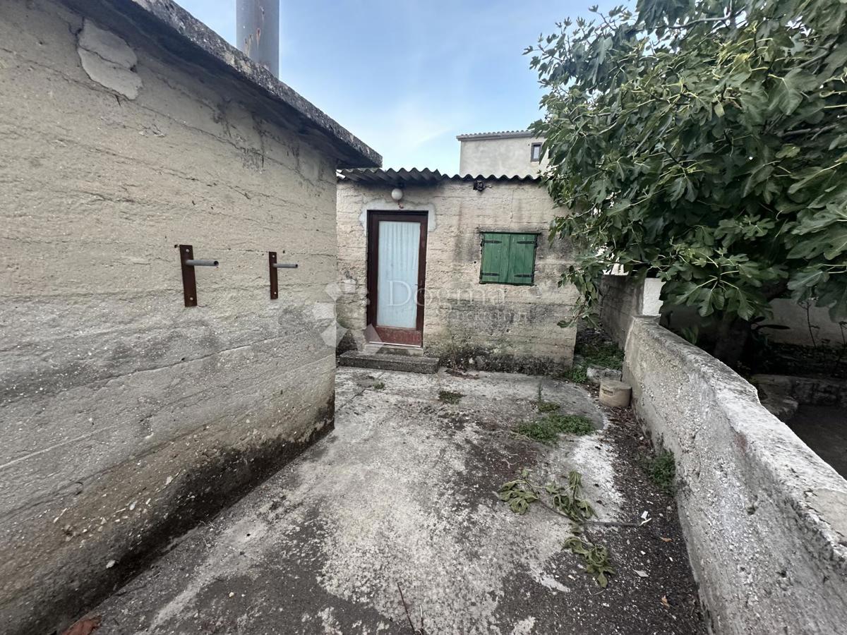 Terreno edificabile Jezera, Tisno, 528m2