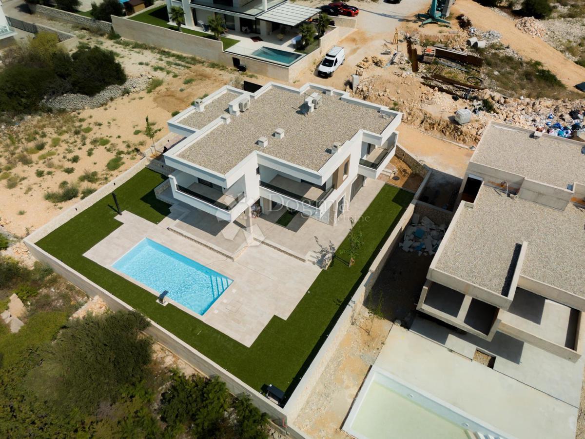 Casa Novalja, 238,96m2