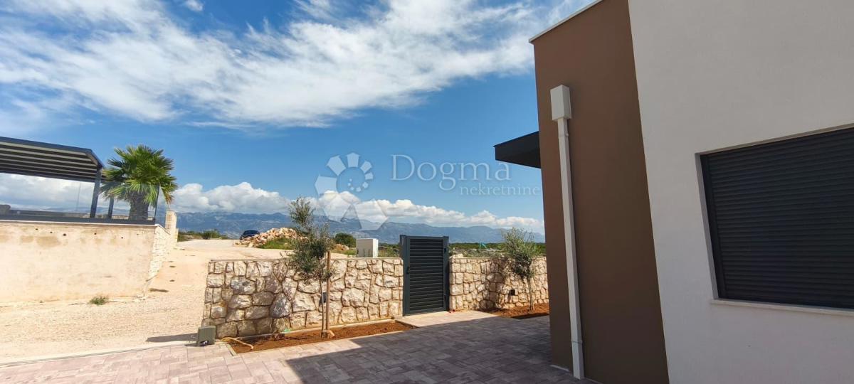 Casa Novalja, 238,96m2