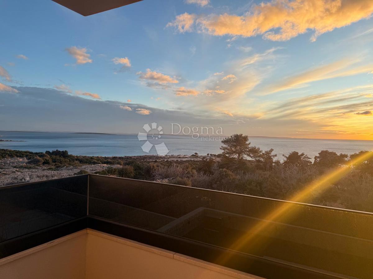 Casa Novalja, 238,96m2