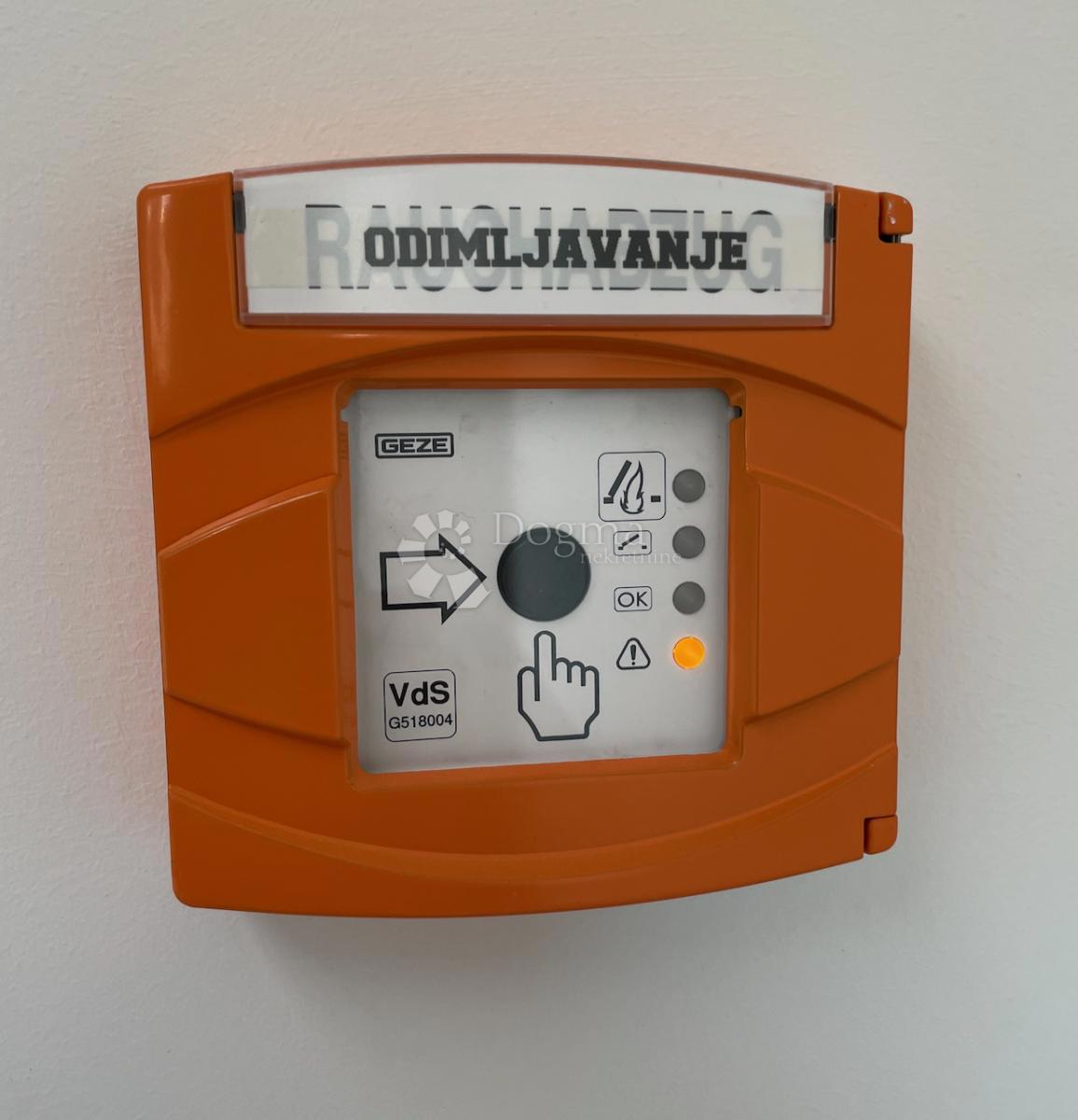 Allogio Maslenica, Jasenice, 72m2