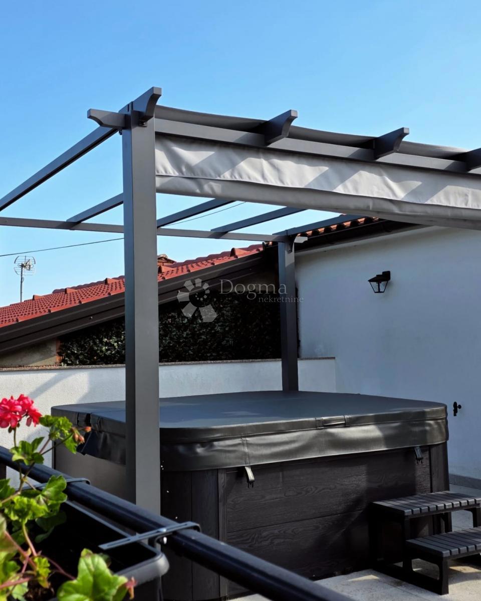 Casa Brseč, Mošćenička Draga, 132m2