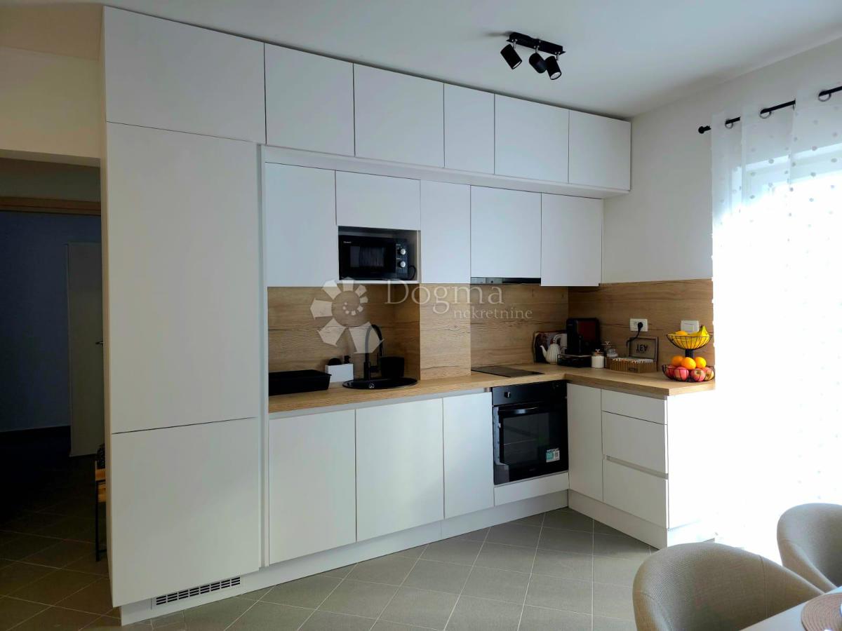 Casa Brseč, Mošćenička Draga, 132m2