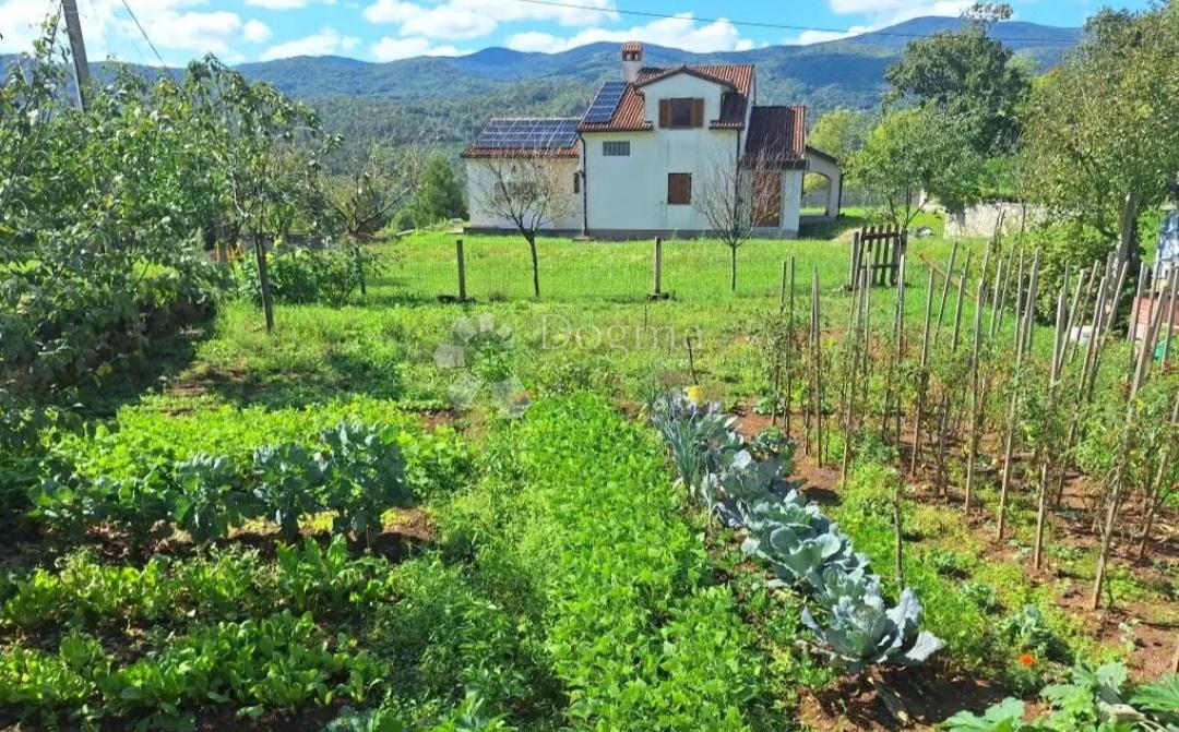 Terreno edificabile Brešca, Matulji, 694m2