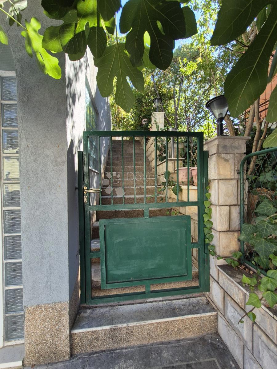 Casa Mastrinka, Trogir - Okolica, 281m2