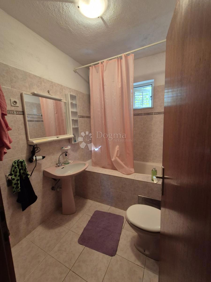 Casa Mastrinka, Trogir - Okolica, 281m2