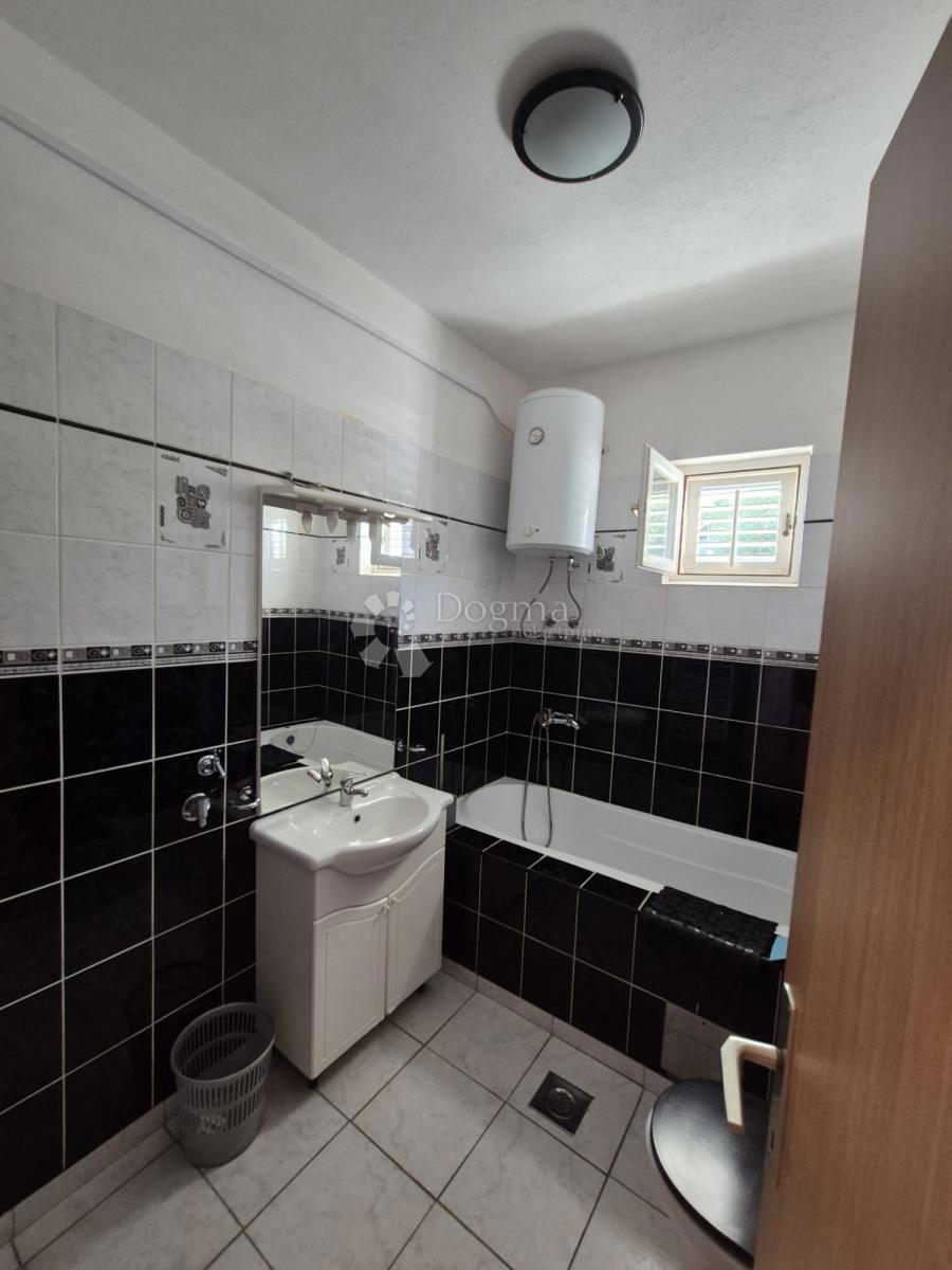 Casa Mastrinka, Trogir - Okolica, 281m2