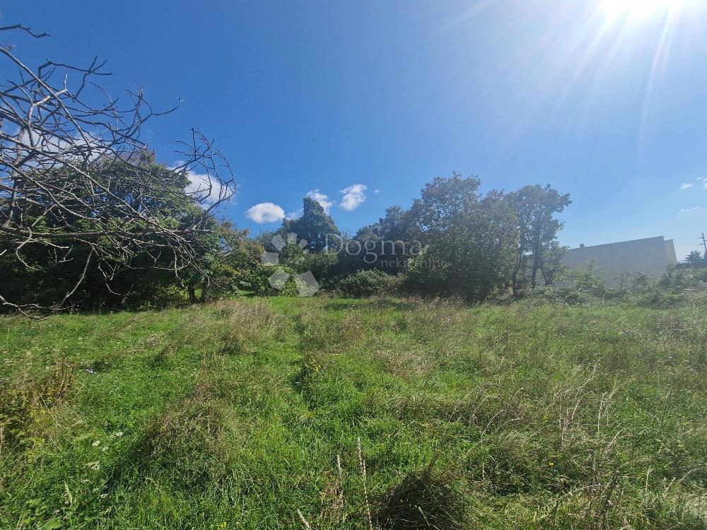 Terreno edificabile Kukuljanovo, Bakar, 1.834m2