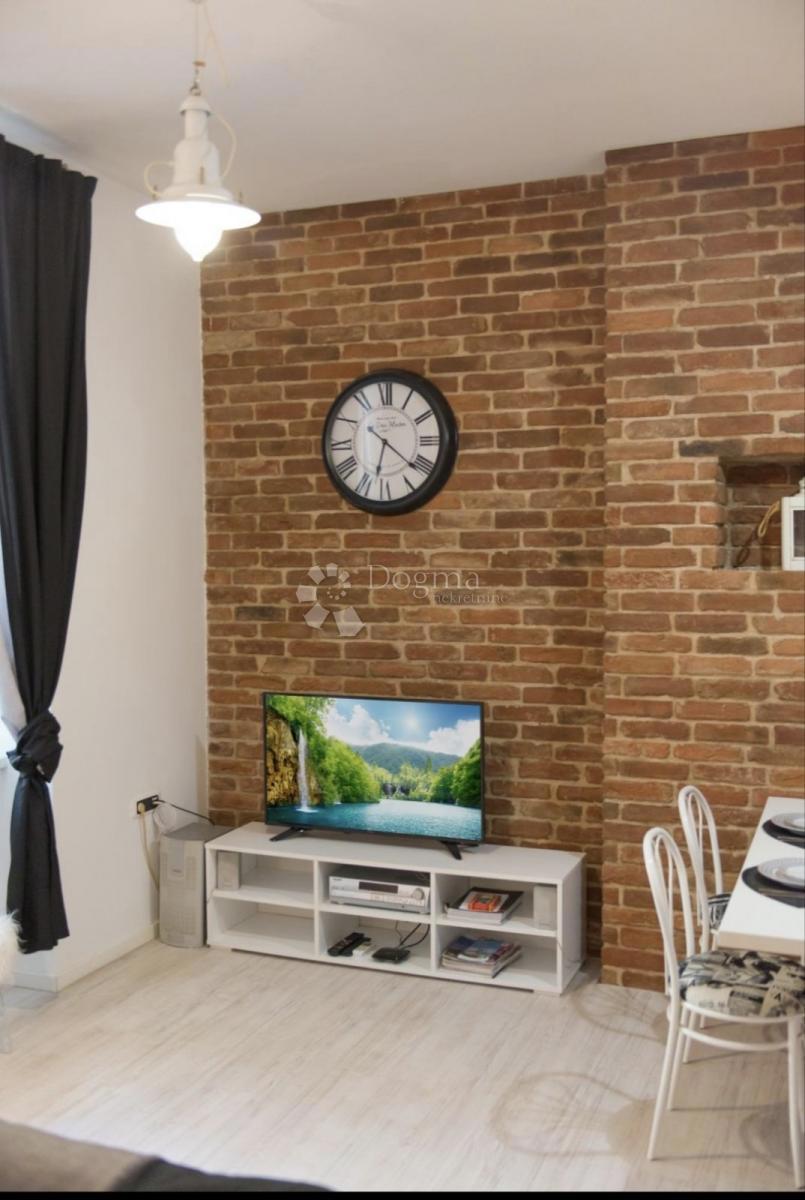 Allogio Centar, Rijeka, 99,60m2