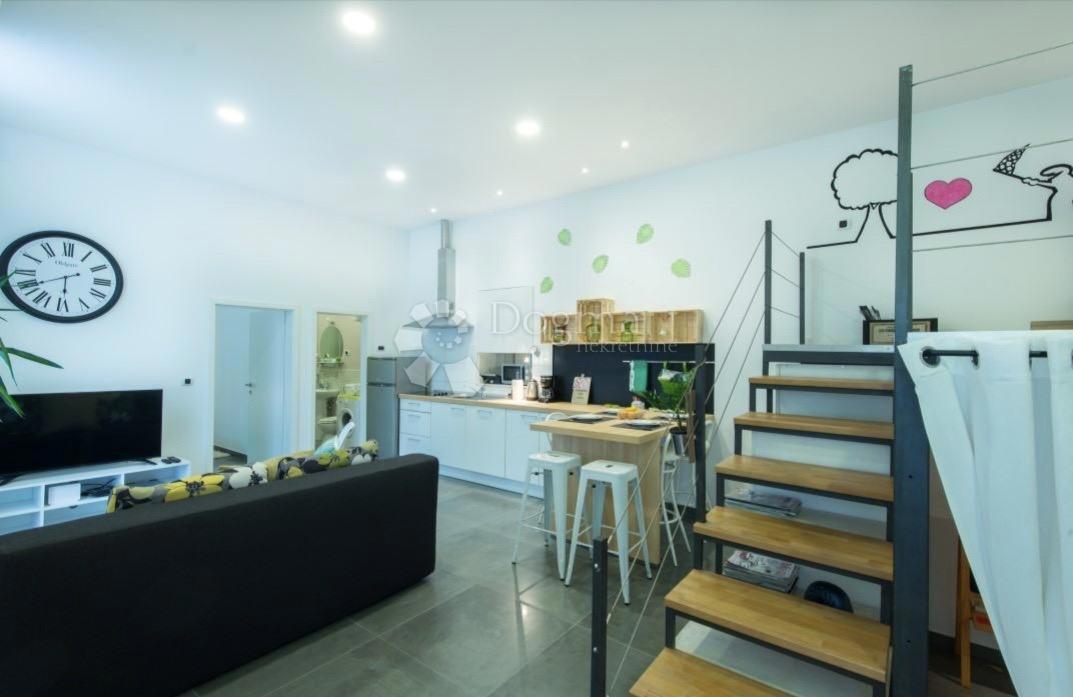 Allogio Centar, Rijeka, 99,60m2