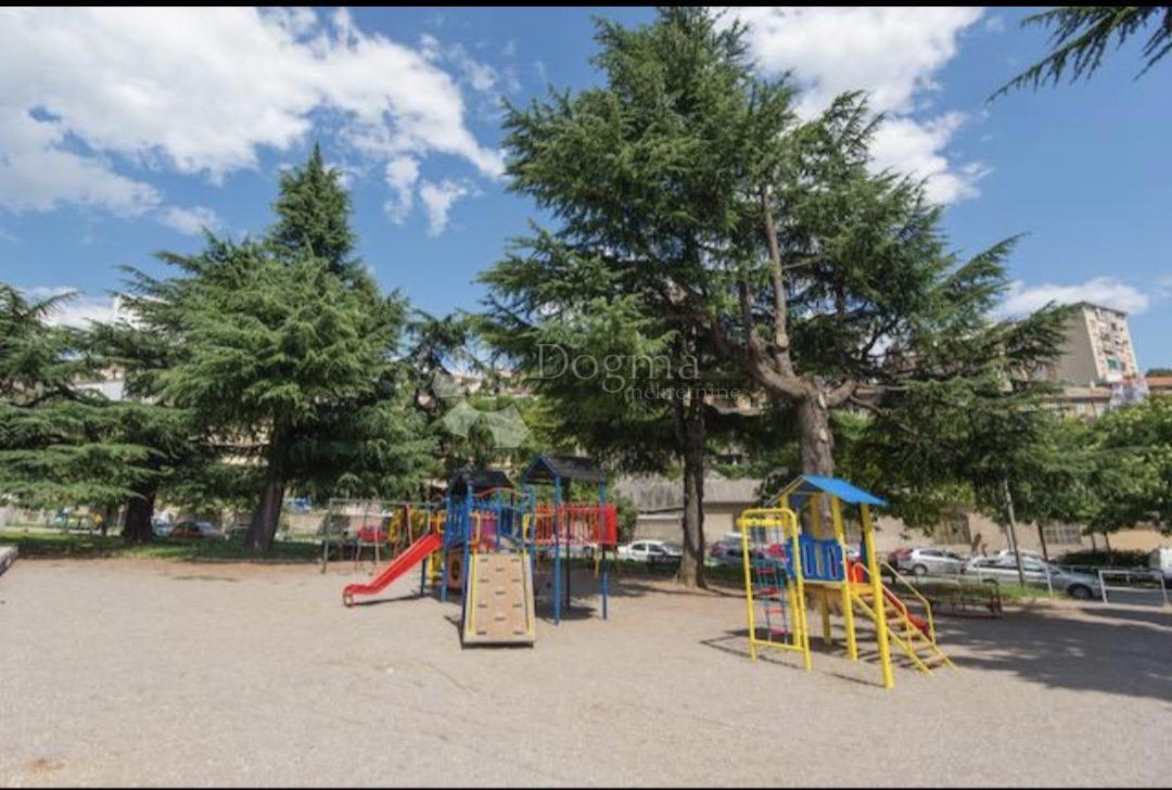 Allogio Centar, Rijeka, 99,60m2