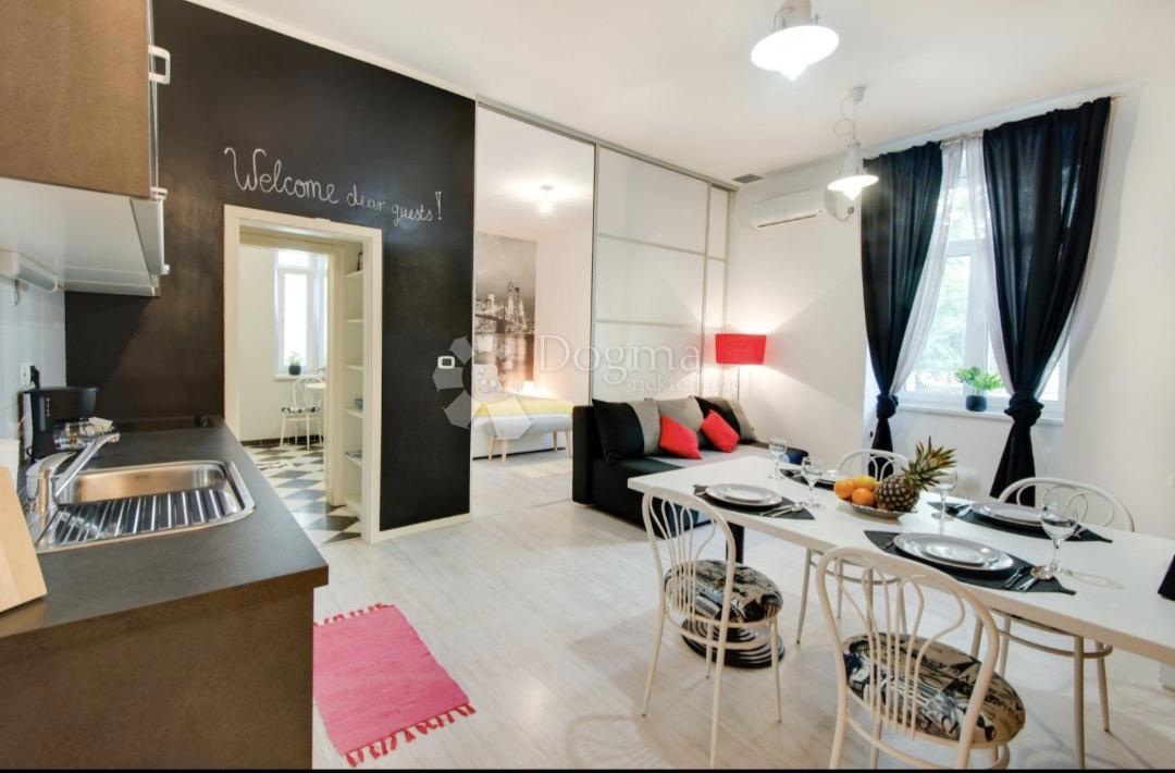 Allogio Centar, Rijeka, 99,60m2