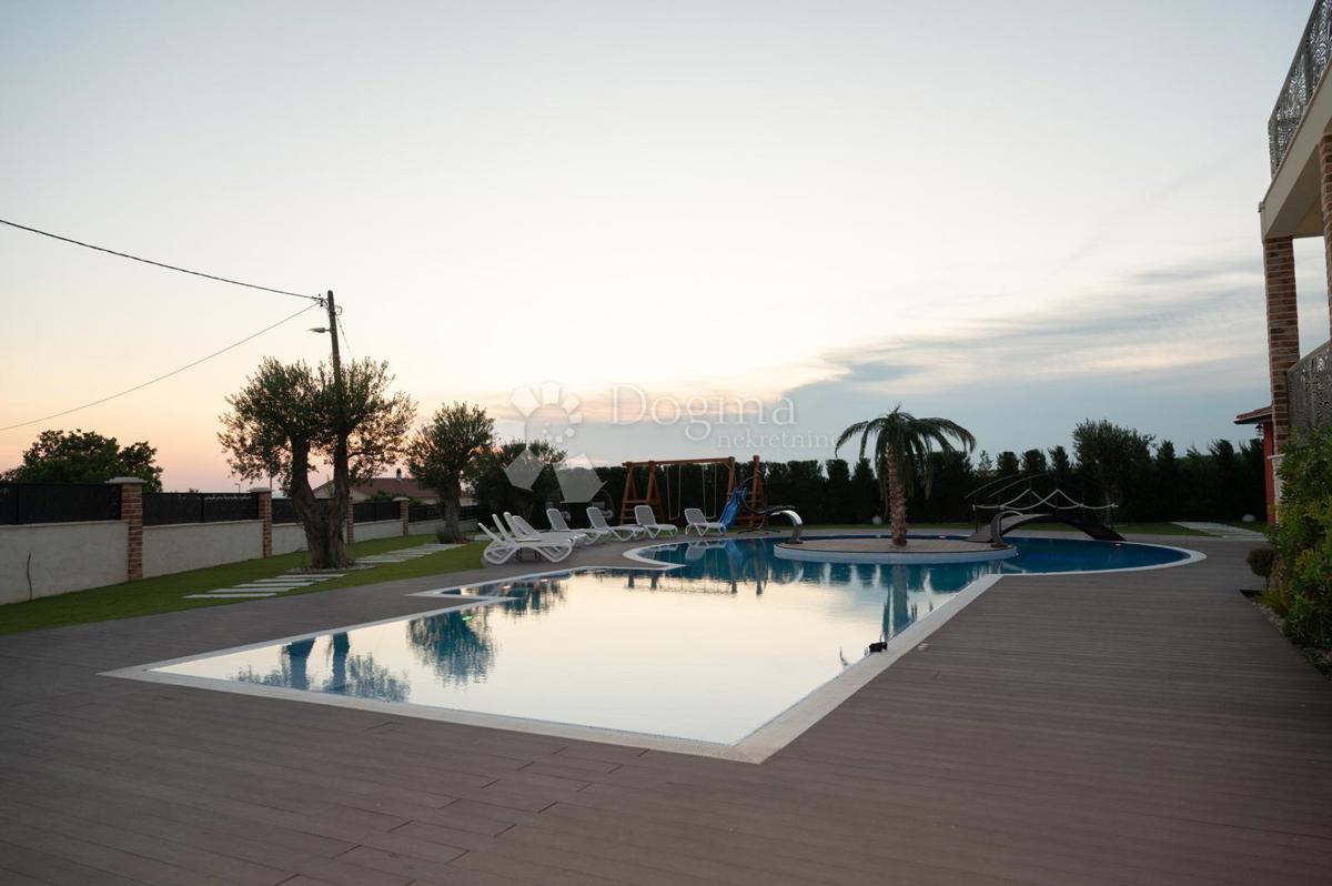 Casa Visočane, Poličnik, 263m2