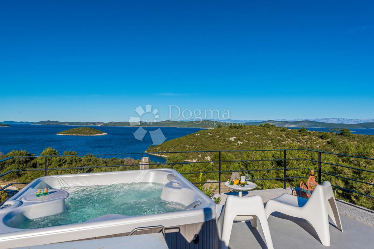 Casa Dragove, Sali, 94,50m2