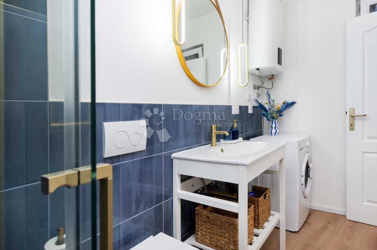 BELLISSIMO APPARTAMENTO NEL CENTRO DI ROVIGNO