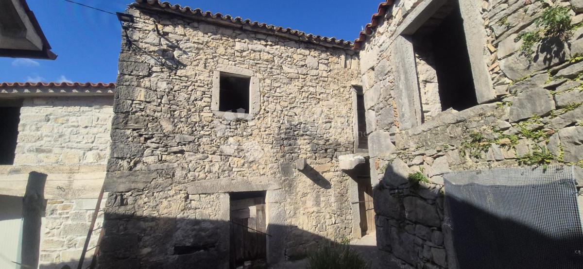 Casa Boljun, Lupoglav, 120m2