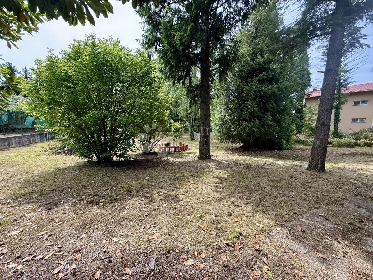 Casa Gračani, Podsljeme, 650m2