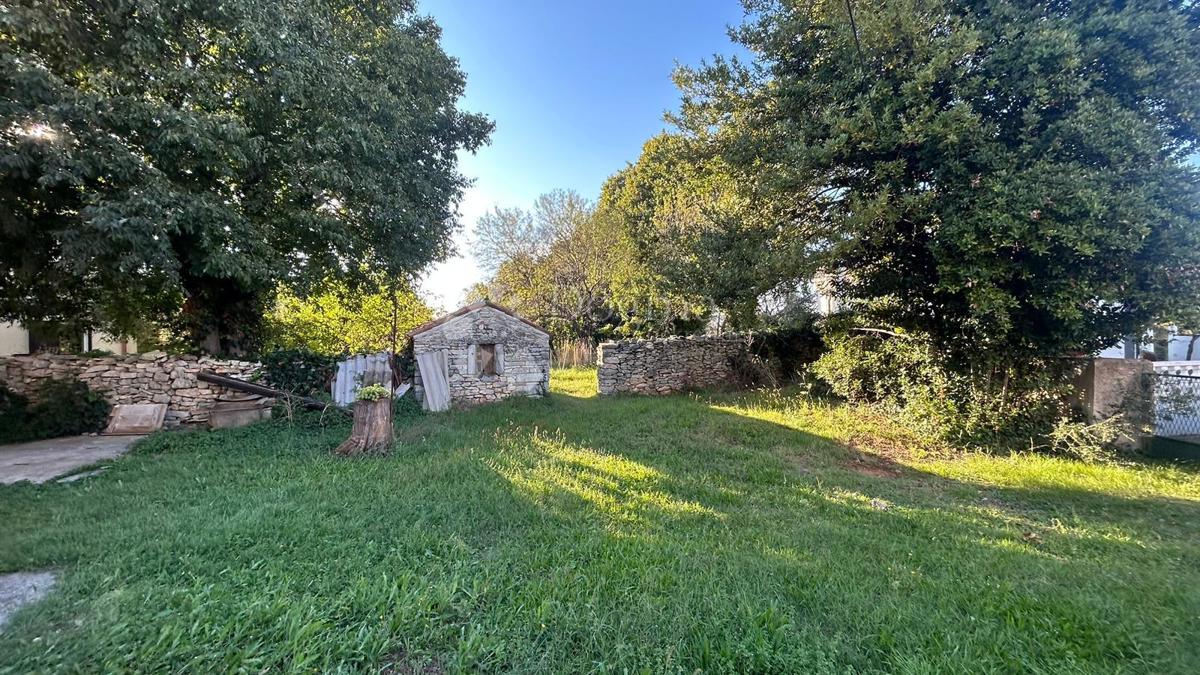 CASA SEMINDIPENDENTE CON GIARDINO - Šišan