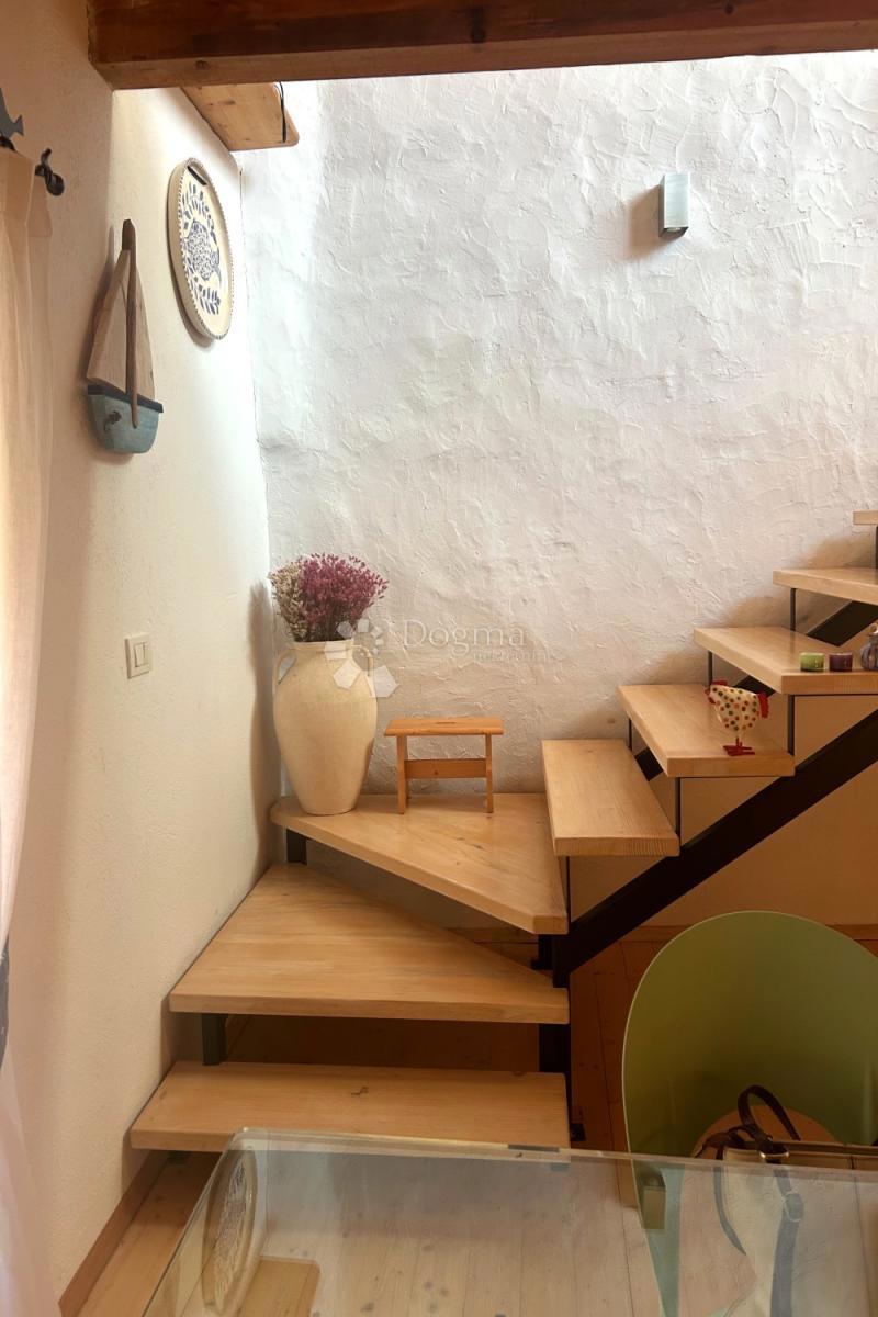 ROVIGNO – fantastico appartamento duplex con vista