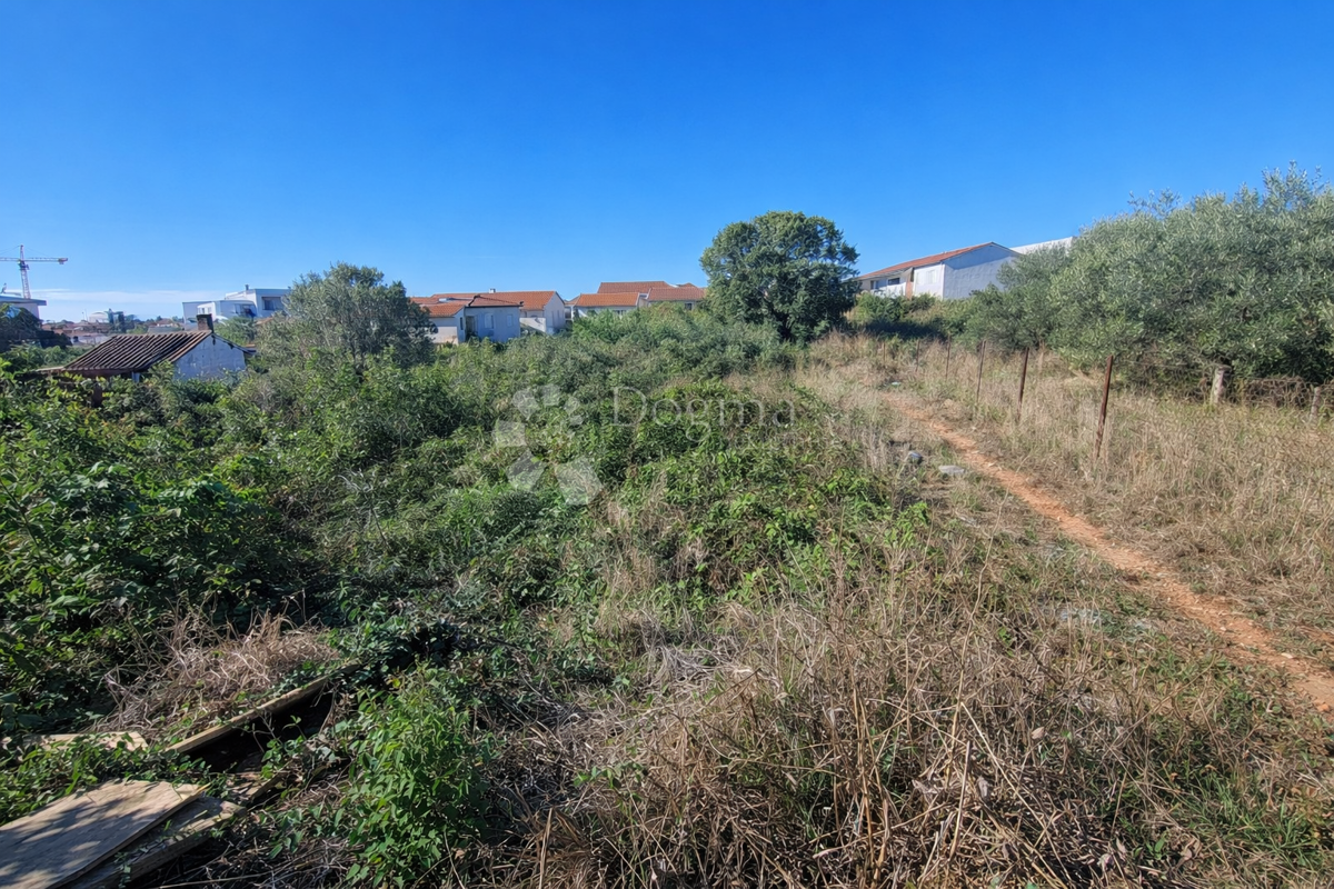 Bili brig - 1427 m2 per 3 unità abitative