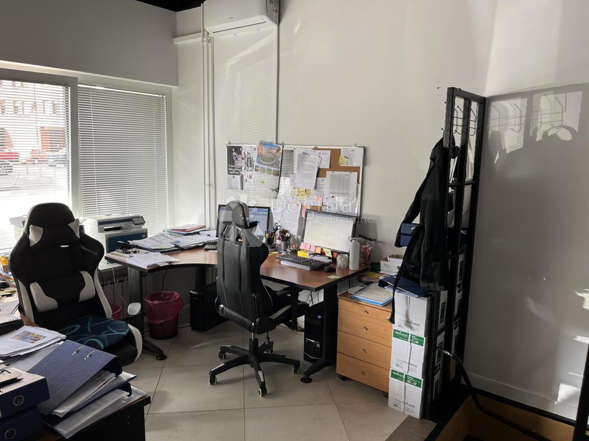 Locale commerciale Malešnica, Stenjevec, 62,09m2