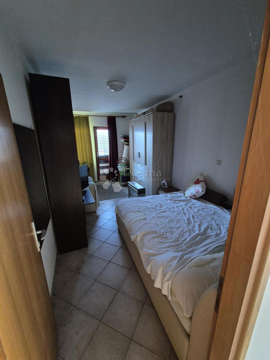 Casa Novi Vinodolski, 219m2