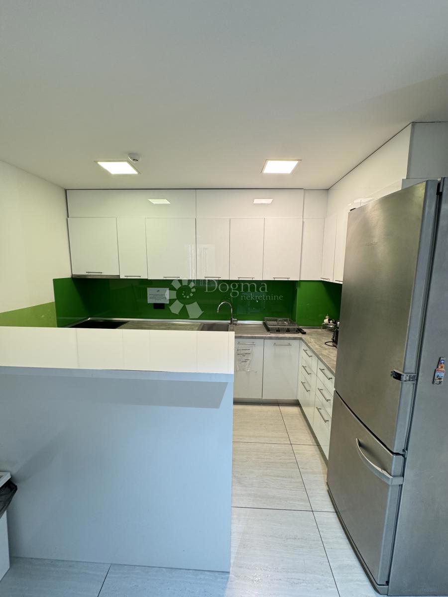 Allogio Trešnjevka, Trešnjevka - Sjever, 331,82m2