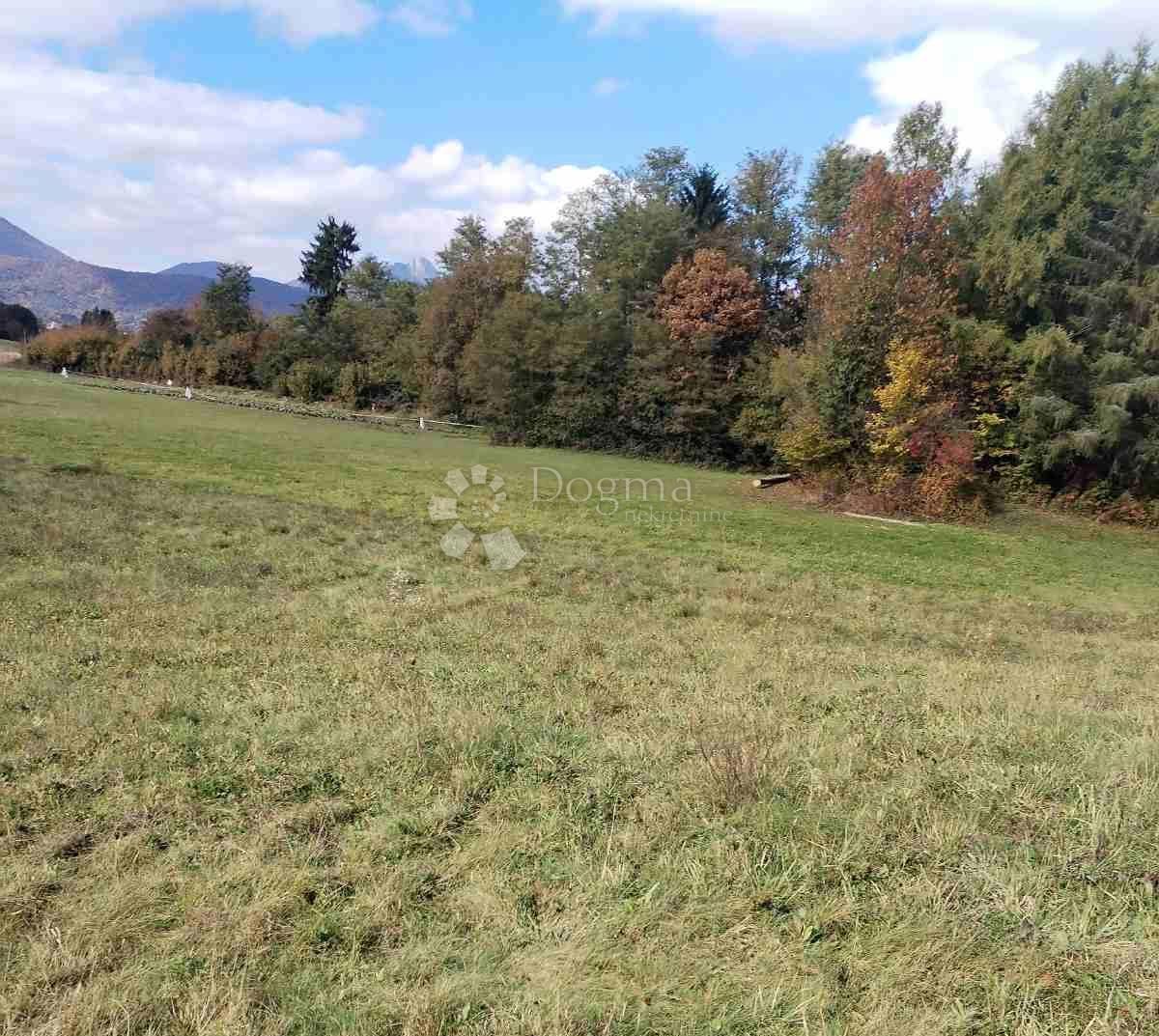 Terreno edificabile Ogulin, 4.476m2