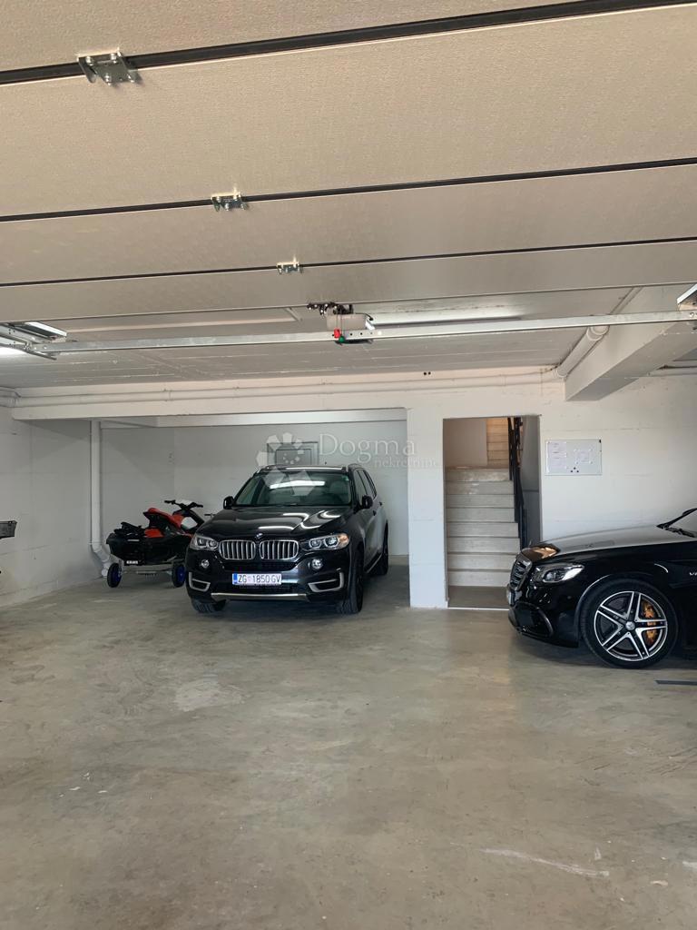 Allogio Betina, Tisno, 90,95m2