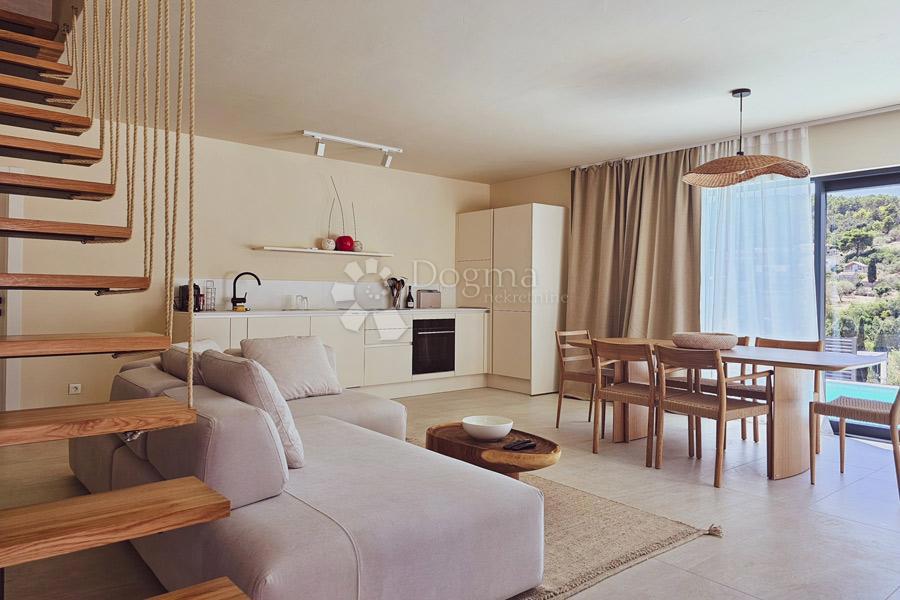 Casa Žman, Sali, 172m2