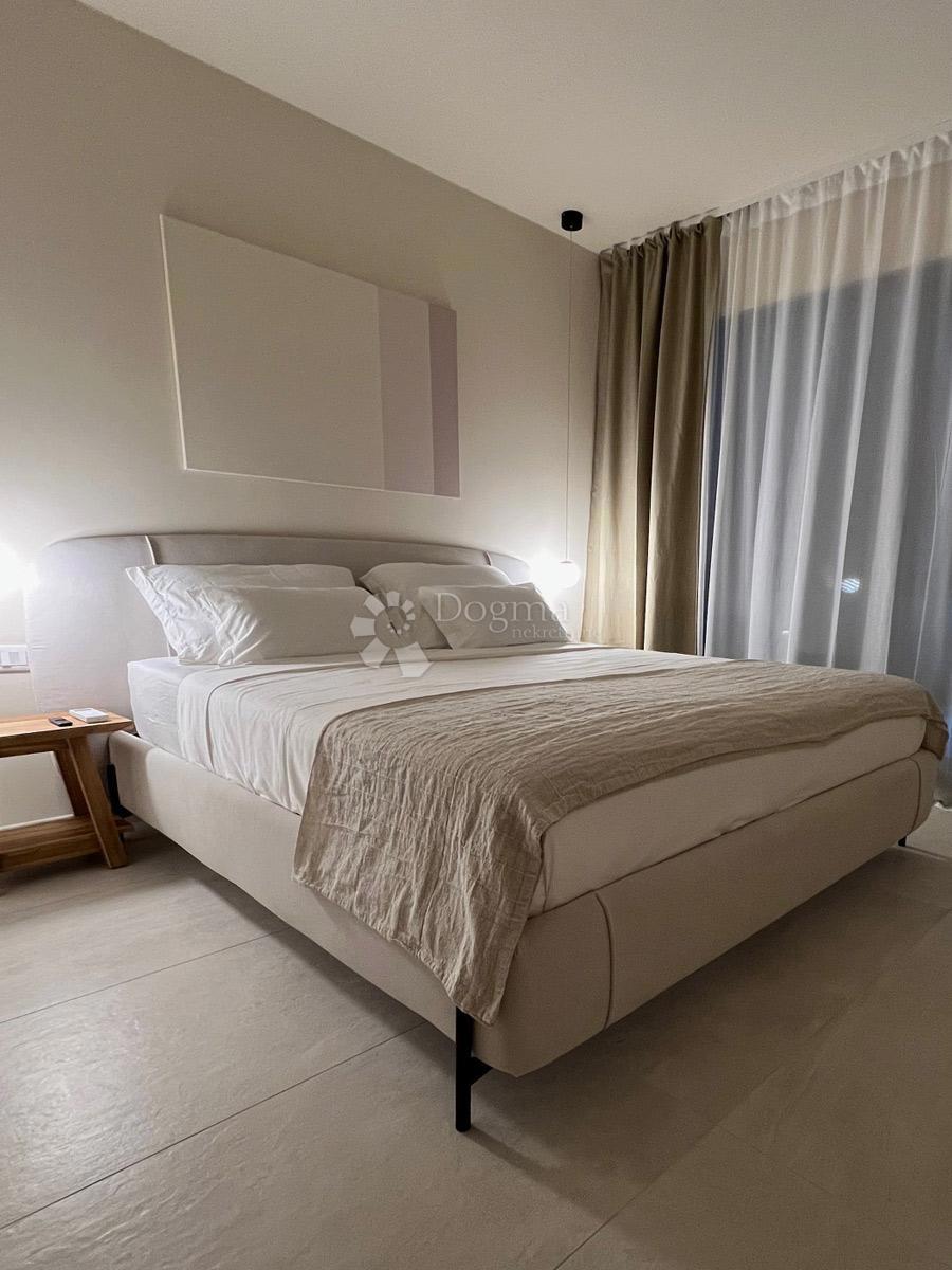 Casa Žman, Sali, 172m2