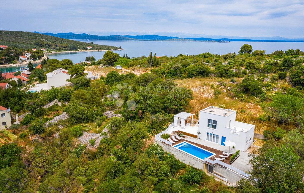 Casa Žman, Sali, 172m2