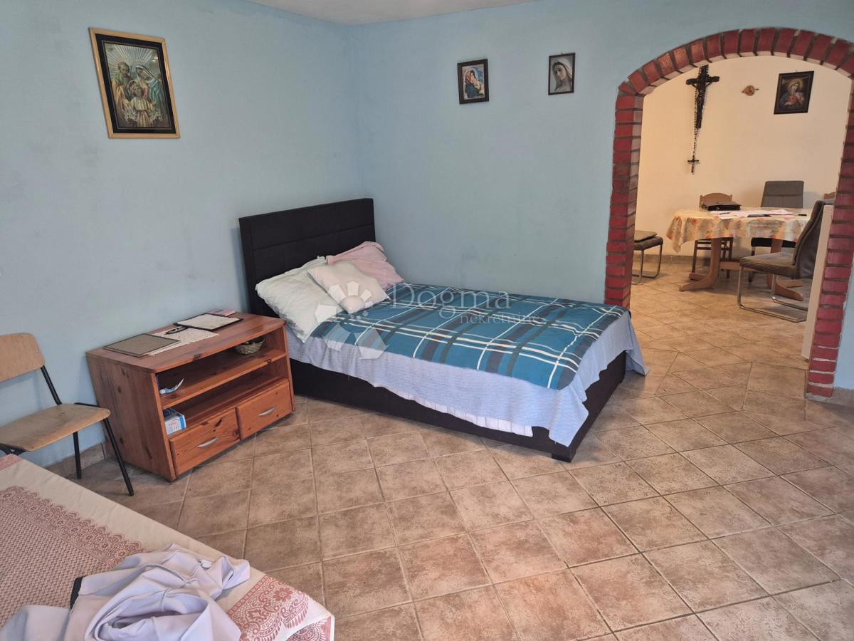 Casa Mala Gora, Pregrada, 518m2