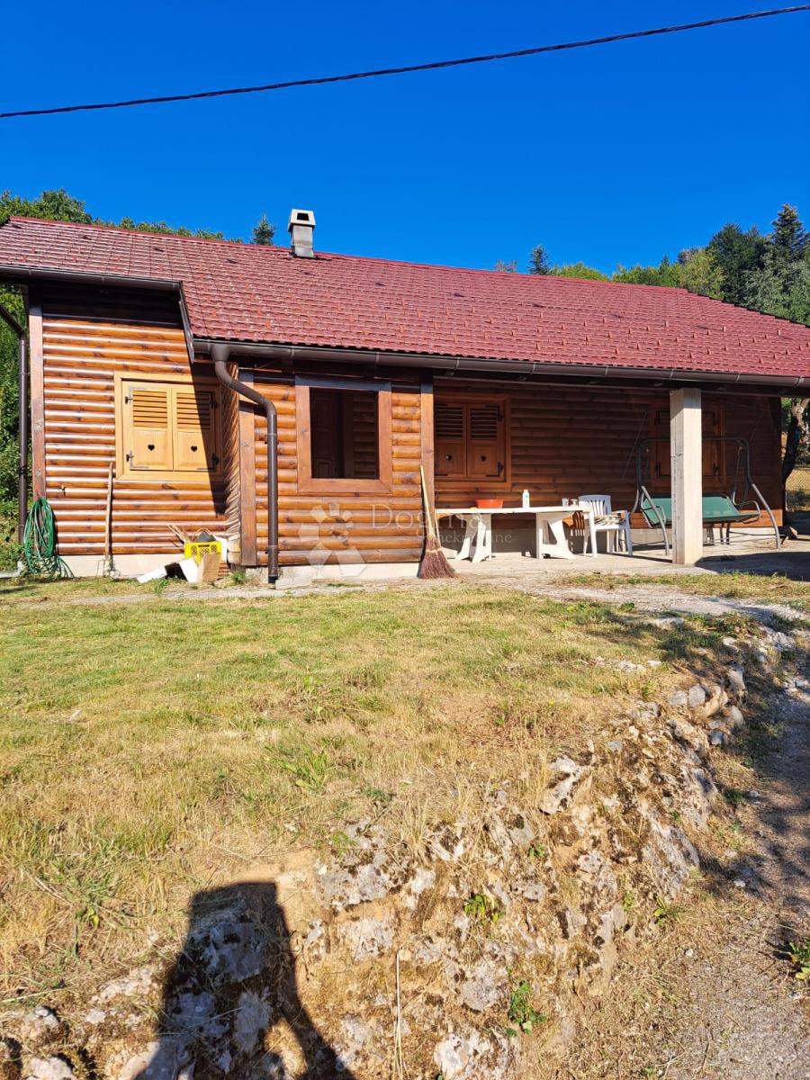 Casa Donje Pazarište, Gospić - Okolica, 137m2