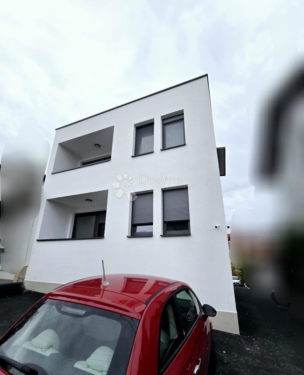 Allogio Laščina, Maksimir, 83,27m2