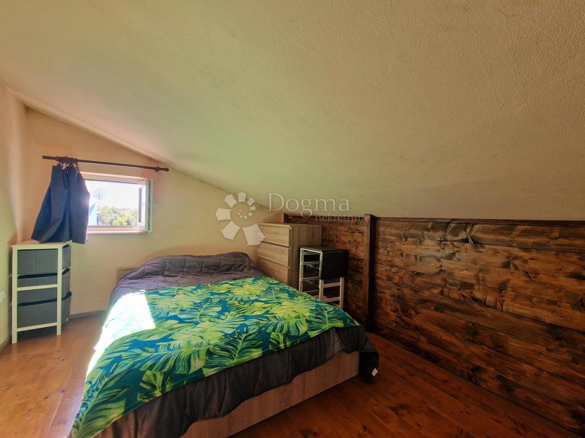 Esclusivo! Grazioso appartamento con galleria a 5 km dal mare