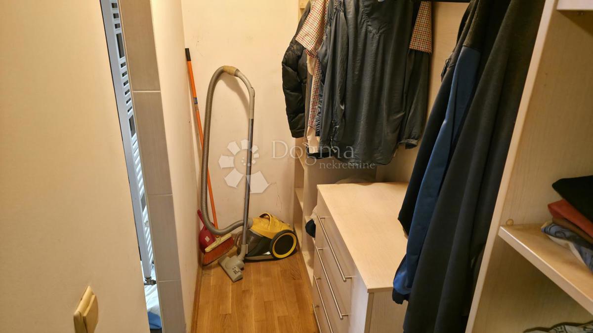 Casa Hrašće Turopoljsko, Novi Zagreb - Zapad, 329m2