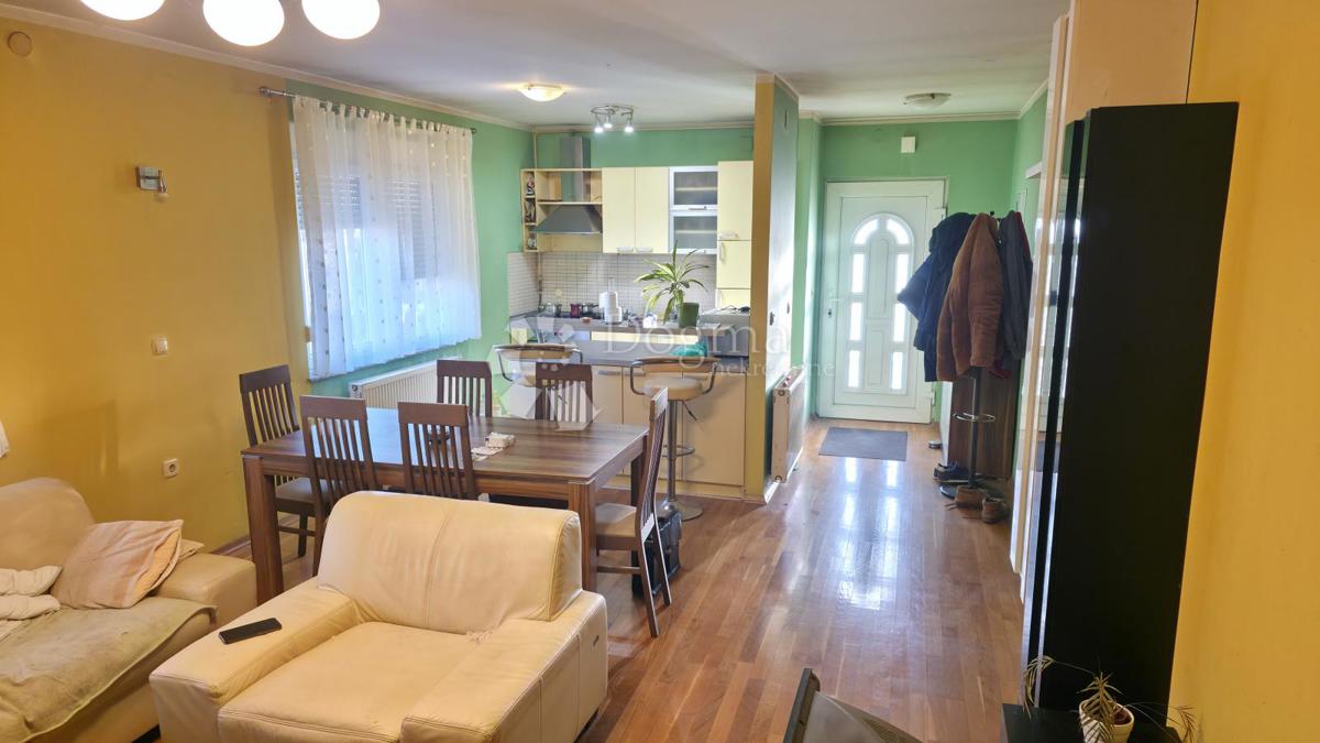 Casa Hrašće Turopoljsko, Novi Zagreb - Zapad, 329m2