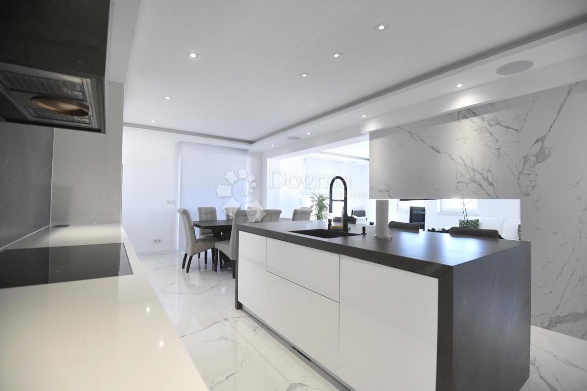 Appartamento Zaton, Nin, 540,75m2