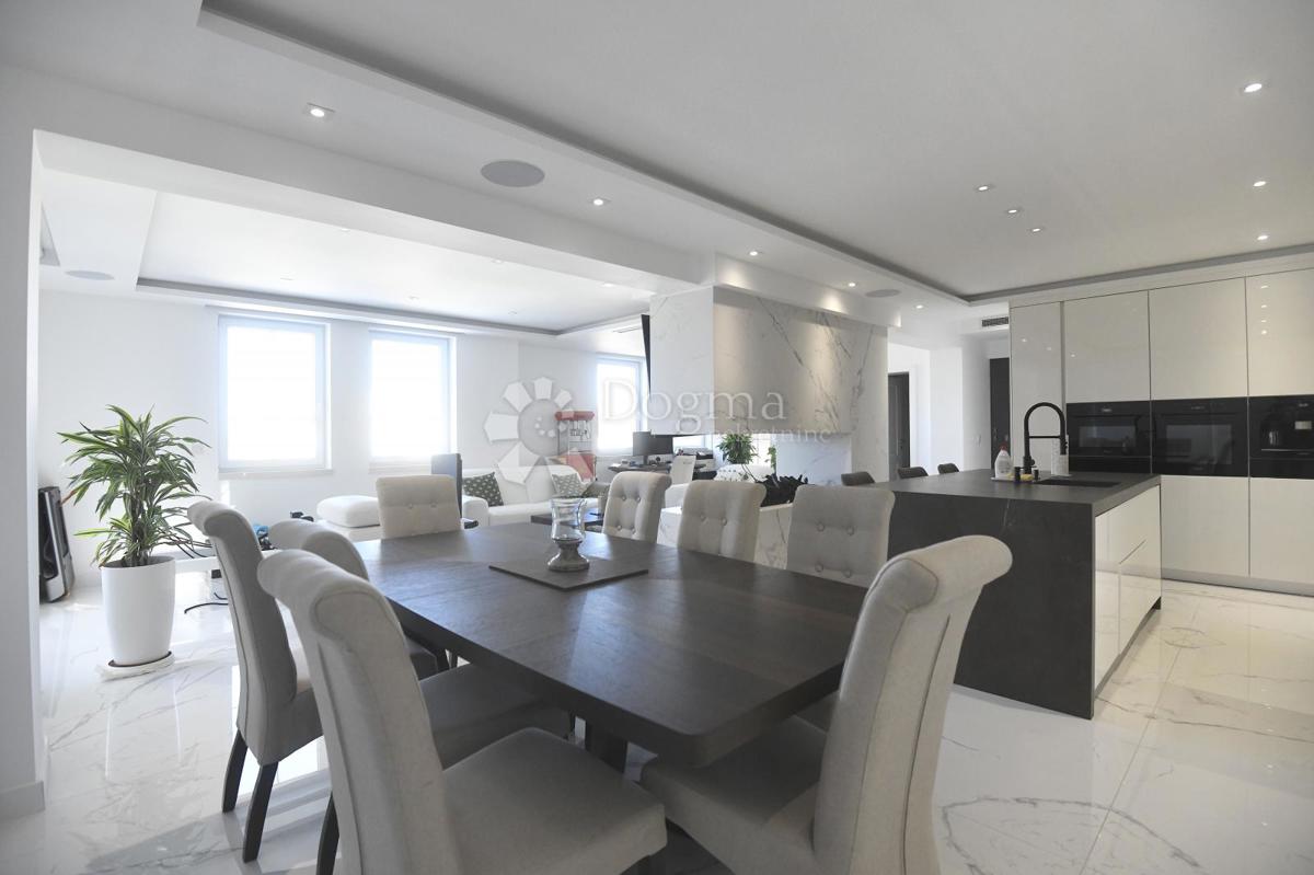 Appartamento Zaton, Nin, 540,75m2