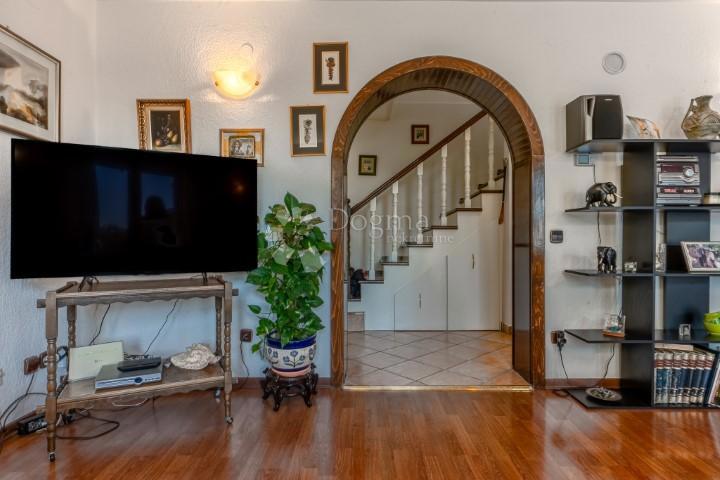 Casa Kostrena, 126m2