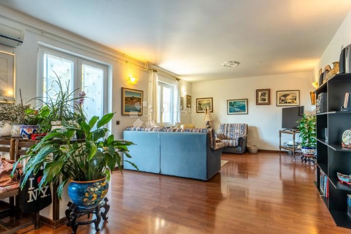 Casa Kostrena, 126m2