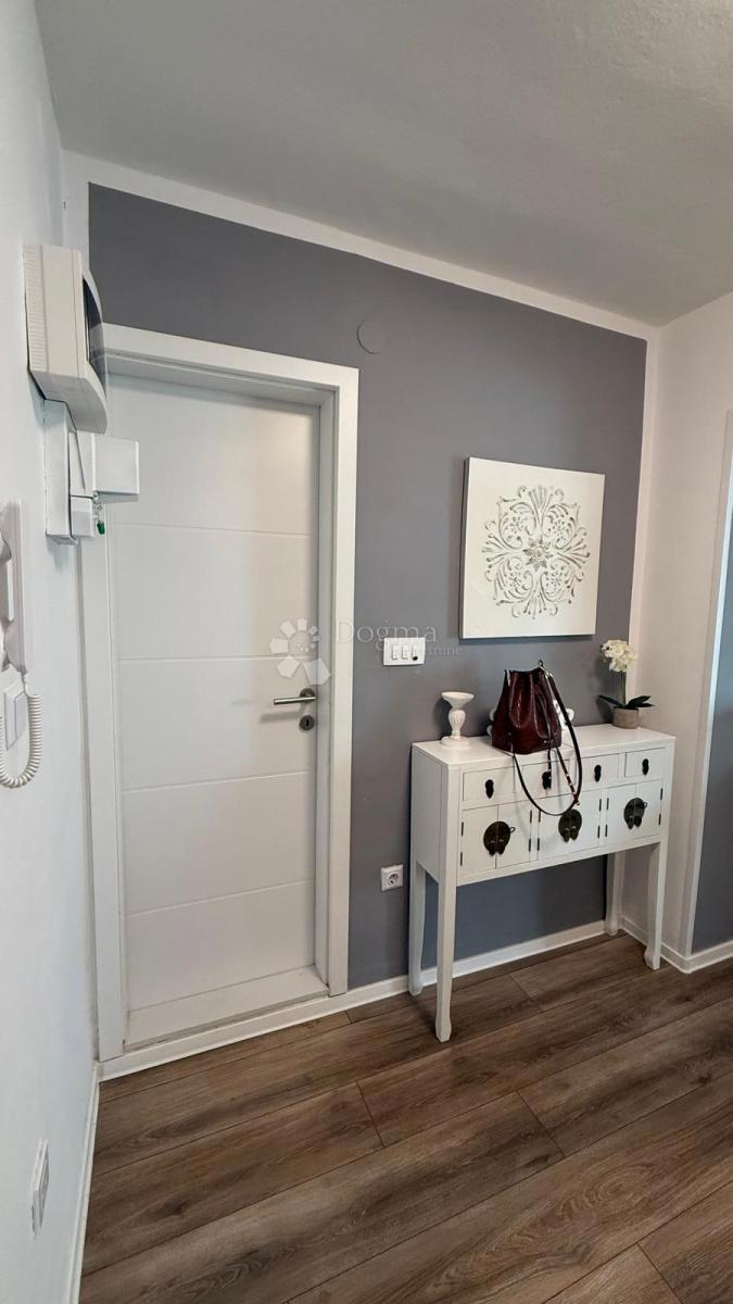 Allogio Centar, Pula, 43,56m2