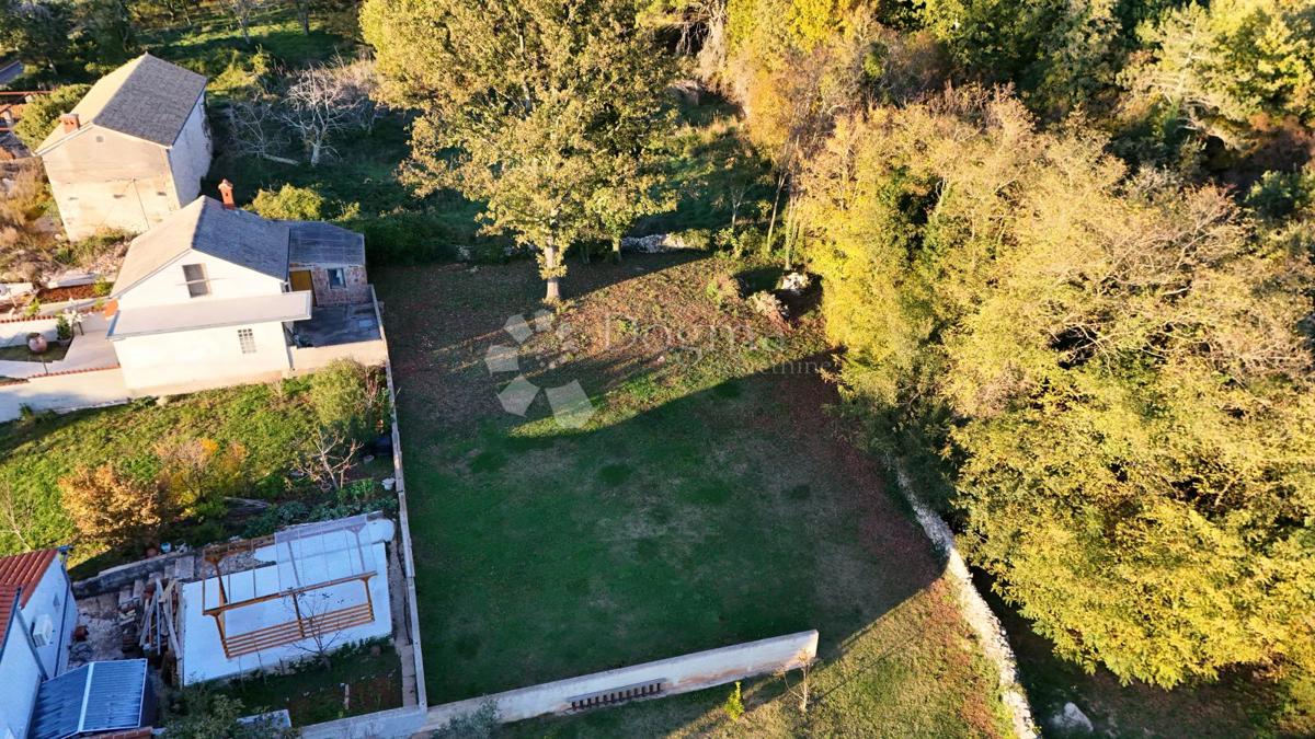 Terreno edificabile Rakalj, Marčana, 720,86m2