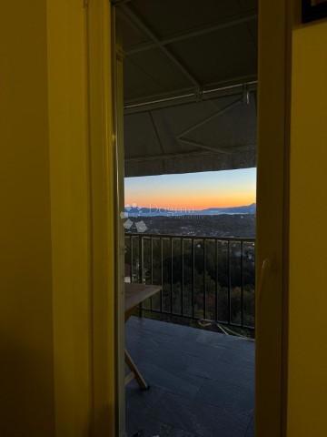 Allogio Kosi, Viškovo, 65m2