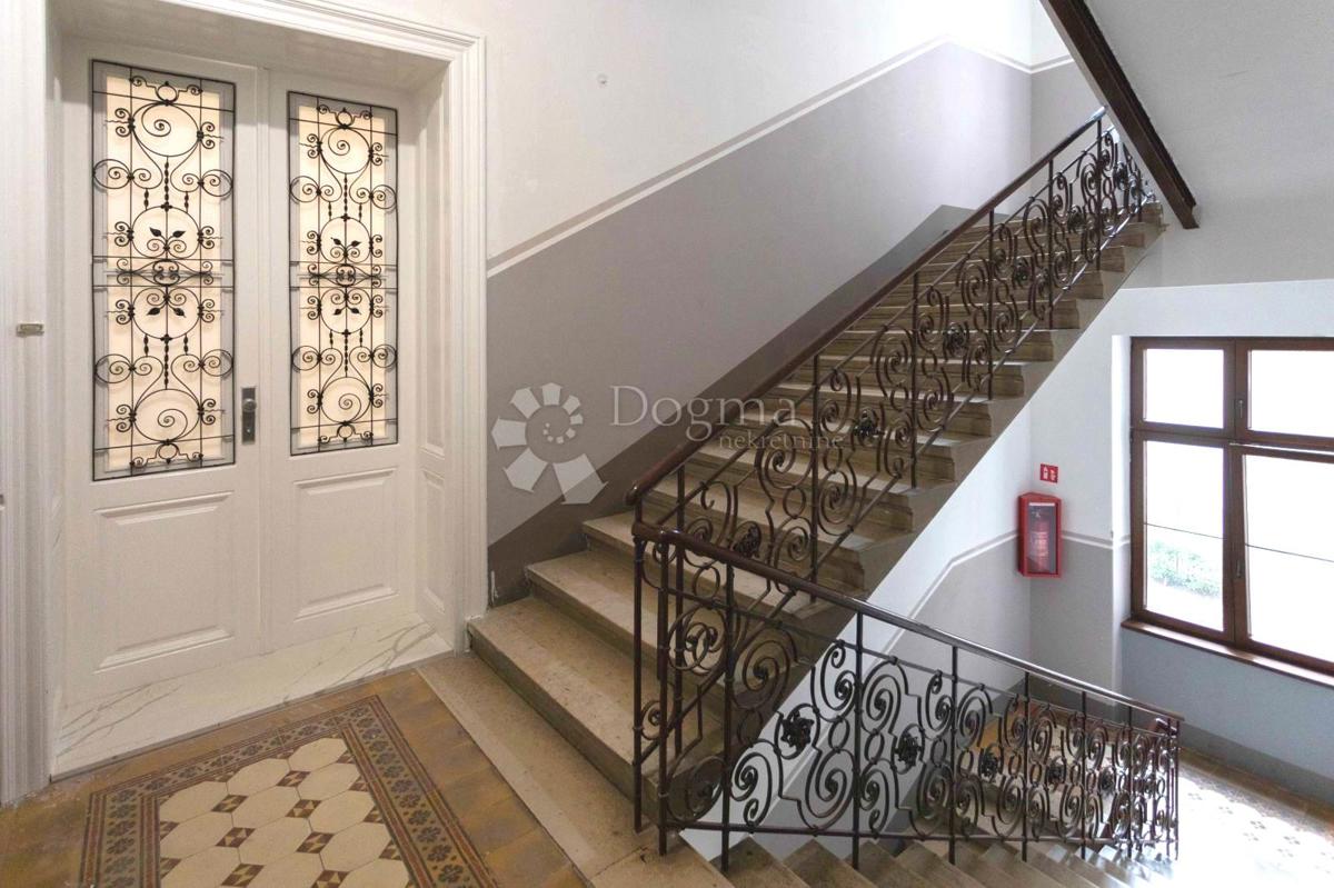 Allogio Donji grad, Donji Grad, 120m2