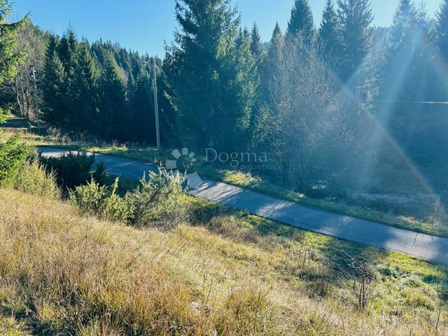 Terreno edificabile Stara Sušica, Ravna Gora, 1.100m2